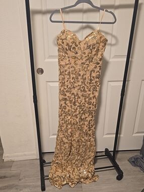 City Triangles Gold Sequined Spaghetti Strap Prom Gown